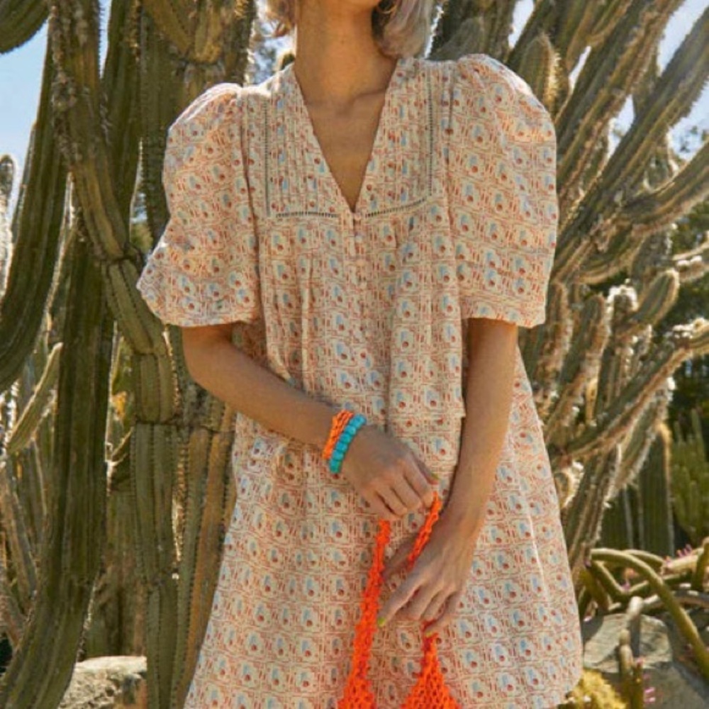 Elegant Cream Patterned Dress